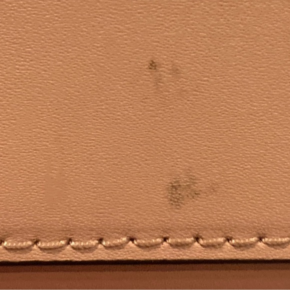 KATE SPADE PALE ROSE TOTE BAG WITH DETACHABLE KEY RING SCALLOPPED EDGE NWT - Picture 11 of 11